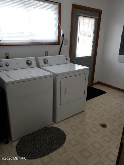 11496 Maple St, Big Rapids, MI 49307 photo 16