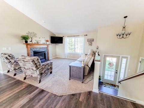 4348 Saturn Dr, Dorr, MI 49323 photo 4