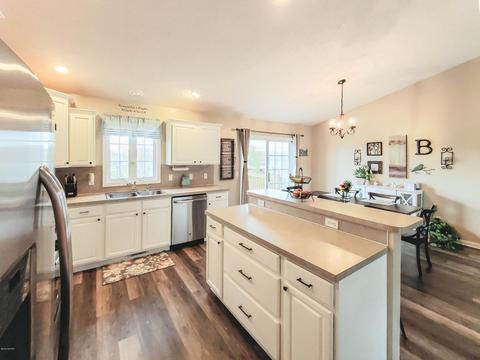4348 Saturn Dr, Dorr, MI 49323 photo 11