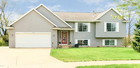 4348 Saturn Dr, Dorr, MI 49323 photo 2