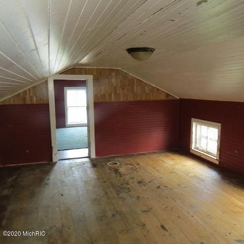 149 S Hawley St, Lyons, MI 48851 photo 17