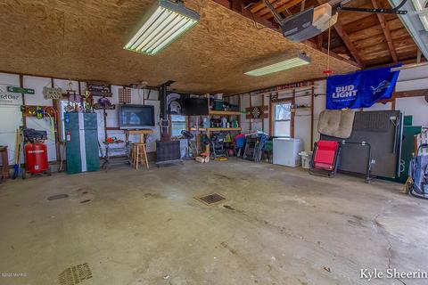 3705 18th St, Dorr, MI 49323 photo 13