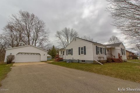 3705 18th St, Dorr, MI 49323 photo 3