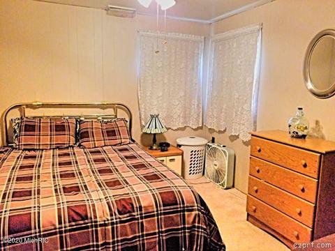 8501 W Hemlock, Baldwin, MI 49304 photo 8