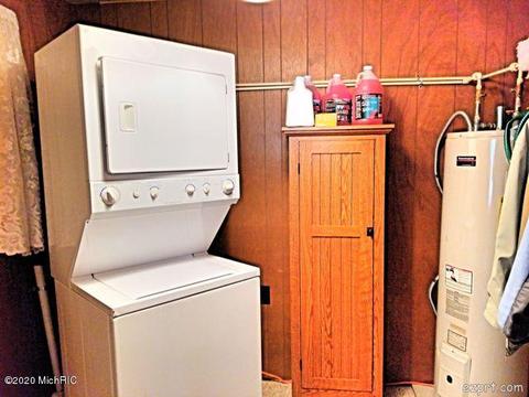 8501 W Hemlock, Baldwin, MI 49304 photo 11