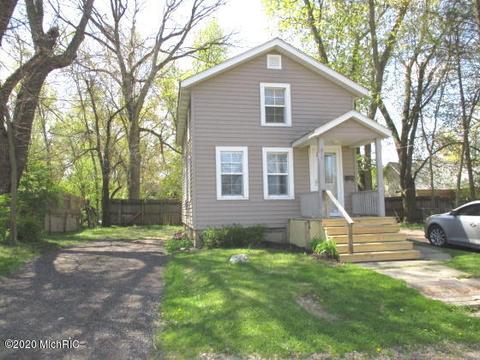 514 Eagle St, Niles, MI 49120 photo 2