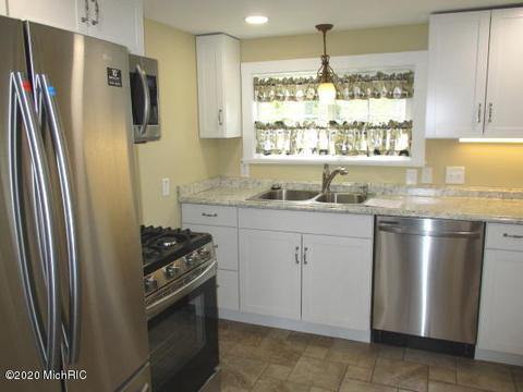 514 Eagle St, Niles, MI 49120 photo 11