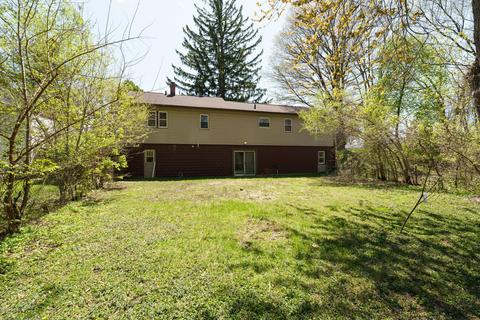 80 Wellworth Ave, Springfield, MI 49037 photo 32