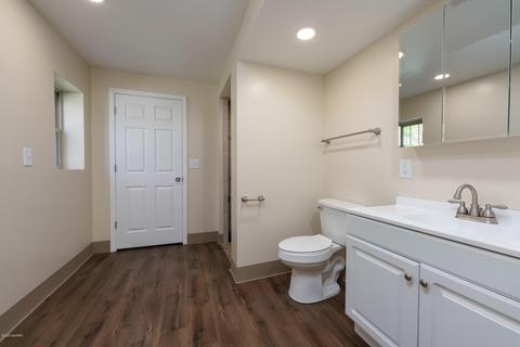 80 Wellworth Ave, Springfield, MI 49037 photo 18