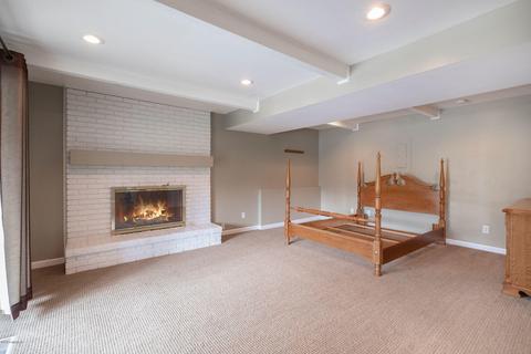 323 Midlakes Blvd, Plainwell, MI 49080 photo 16