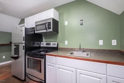 323 Midlakes Blvd, Plainwell, MI 49080 photo 22