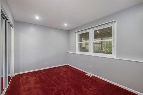323 Midlakes Blvd, Plainwell, MI 49080 photo 18