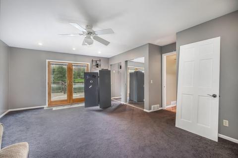 323 Midlakes Blvd, Plainwell, MI 49080 photo 10