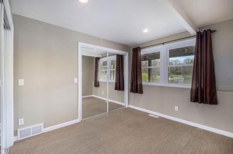 323 Midlakes Blvd, Plainwell, MI 49080 photo 15