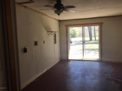 9843 Comstock Avenue Ave, Bitely, MI 49309 photo 19