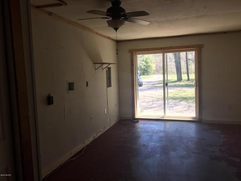 9843 Comstock Avenue Ave, Bitely, MI 49309 photo 20