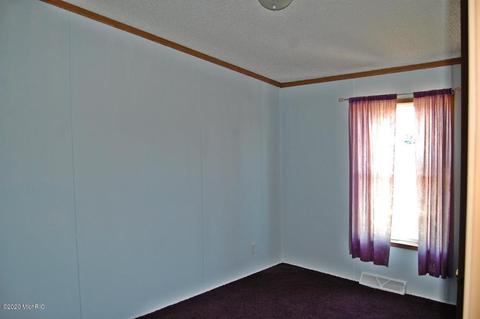 2793 Weeks Dr, Morley, MI 49336 photo 7