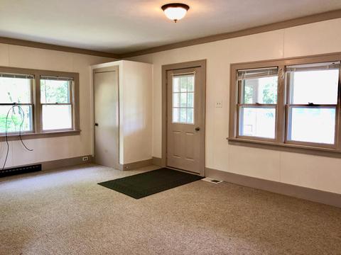 46 S Main St, Douglas, MI 49406 photo 5