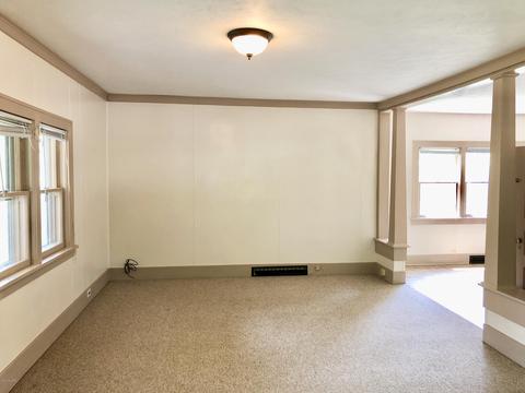 46 S Main St, Douglas, MI 49406 photo 4