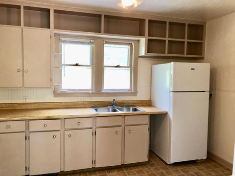 46 S Main St, Douglas, MI 49406 photo 8