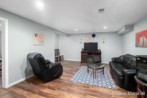 709 Park Street St, Belding, MI 48809 photo 18