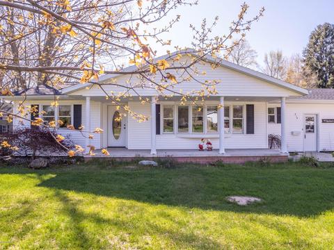 219 Pinecrest Rd, Whitehall, MI 49461 photo 2