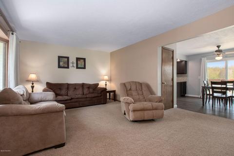 8315 W U Ave, Schoolcraft, MI 49087 photo 3