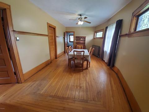 585 S Washington St, Constantine, MI 49042 photo 12