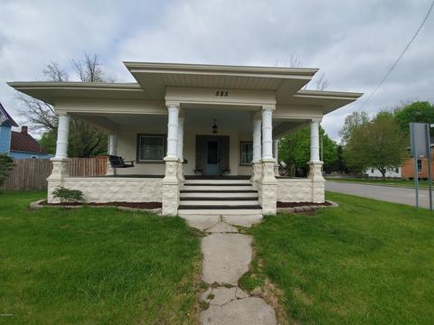 585 S Washington St, Constantine, MI 49042 photo 2