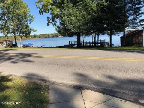 9580 E Colby Rd, Crystal, MI 48818 photo 6