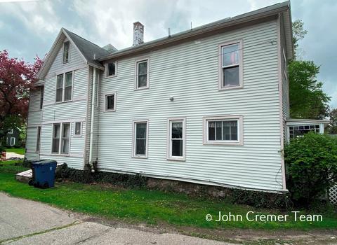 129 E Pearl St, Coldwater, MI 49036 photo 4