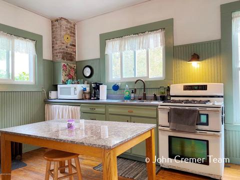 129 E Pearl St, Coldwater, MI 49036 photo 27