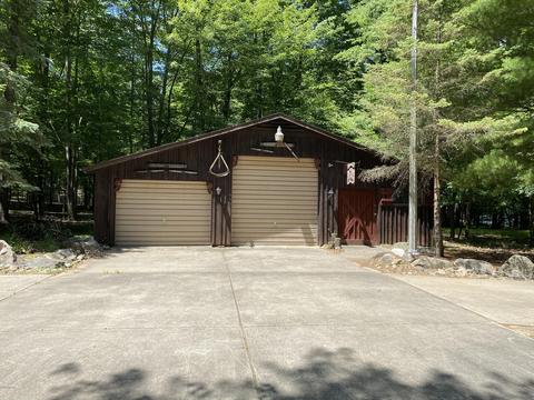 6225 E Division St, Newaygo, MI 49337 photo 5