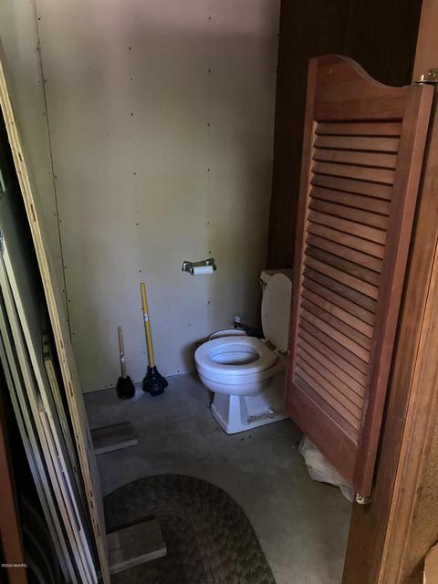 6225 E Division St, Newaygo, MI 49337 photo 33