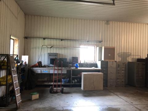 16920 E C Ave, Augusta, MI 49012 photo 24