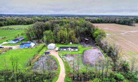 1036 108th Ave, Plainwell, MI 49080 photo 2