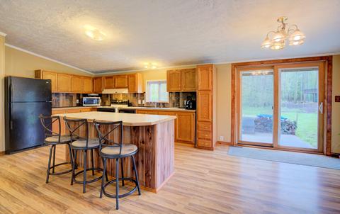 1036 108th Ave, Plainwell, MI 49080 photo 4