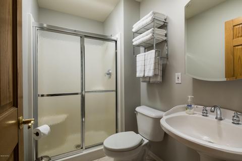 7824 Hawkview Ct, Ada, MI 49301 photo 23