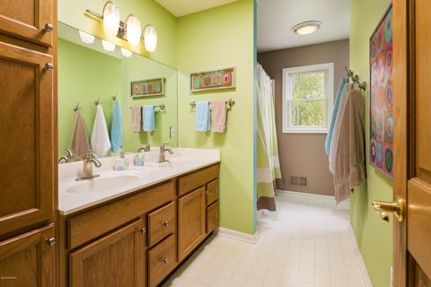 7824 Hawkview Ct, Ada, MI 49301 photo 22