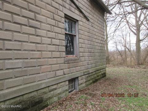 8868 Alpha Dr, Bellevue, MI 49021 photo 3