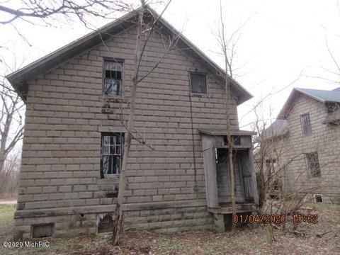 8868 Alpha Dr, Bellevue, MI 49021 photo 4