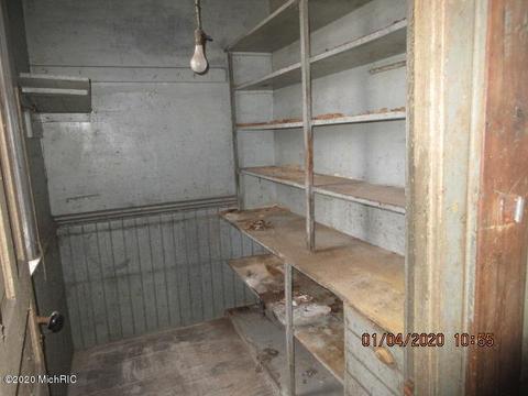8868 Alpha Dr, Bellevue, MI 49021 photo 9