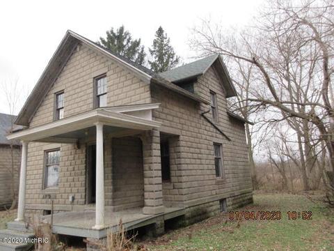 8868 Alpha Dr, Bellevue, MI 49021 photo 2