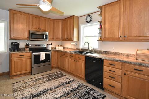 24820 Front Ave, Mattawan, MI 49071 photo 2