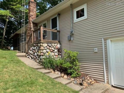 90542 Bluff Dr, Marcellus, MI 49067 photo 3