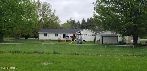 4996 Belding Rd, Belding, MI 48809 photo 3