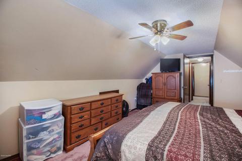 109 Featherbone Ave, Three Oaks, MI 49128 photo 15