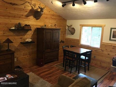 8948 E Barx Rd, Chase, MI 49623 photo 10