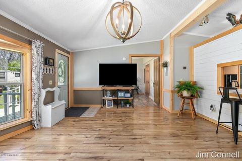 3288 E 96th St, Newaygo, MI 49337 photo 4