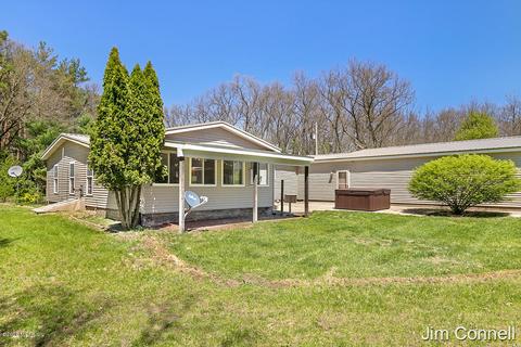 3288 E 96th St, Newaygo, MI 49337 photo 23